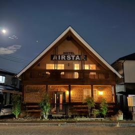 AIRSTAR Lodge, hotel di Shime