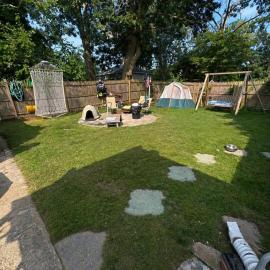 2BR Entire Home Near PVD Fast WiFi EV Charger