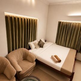 COMODITA HOMEs, hotel v mestu Ernakulam