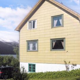 8 person holiday home in Åfarnes-By Traum, hotel i Årset