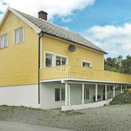11 person holiday home in VEVANG-By Traum, hótel í Vevang