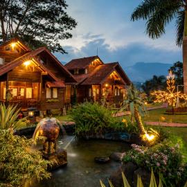 Citra Cikopo Hotel & Family Cottages, hotel en Puncak