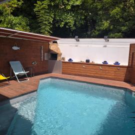 Villa JOLIS 4 chambres avec piscine clim wifi classée de tourisme 4 étoiles en Guadeloupe – hotel w mieście Les Abymes
