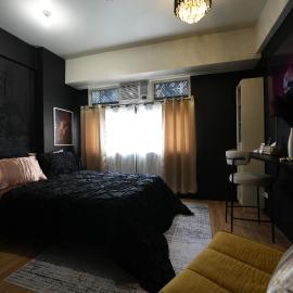 Velvet Suites a Luxe Retreat in Southwoods City, hotel v mestu Biñan