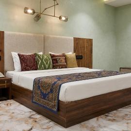 4Everstayz By Premium FineShelter Agra Near Taj Mahal, hotel di Agra