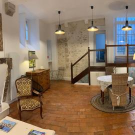 Léopoldine 3, hotel u gradu Bloa