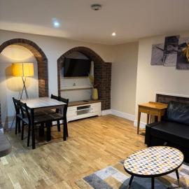 99 GUEST HOUSE