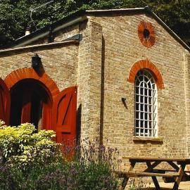 Stearn Cottage, Stowlangtoft Estate, hotel v destinaci Bury St Edmunds