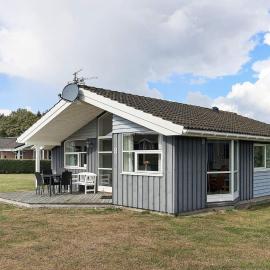 6 person holiday home in Rudkøbing
