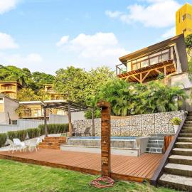 Casa Indy 3bdrm Home with Pool in Town Centre, Hotel in Tamarindo