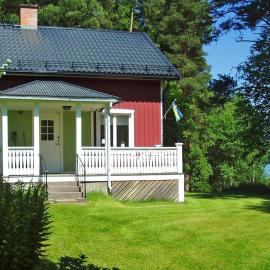 5 person holiday home in ARVIKA-By Traum, hotel sa Arvika