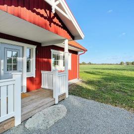 8 person holiday home in LÖTTORP-By Traum
