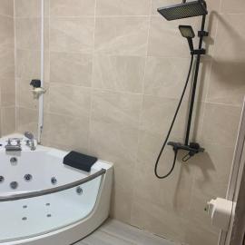 Appartement 1er etage à Bambilor cité bicis, non loin du Lac Rose, de Diamniadio et de l'aéroport Blaise Diagne