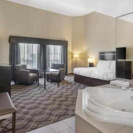 Best Western Plus Travel Hotel Toronto Airport