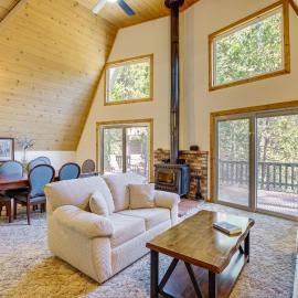 Calaveras Adventure Lodge in Blue Lake Springs