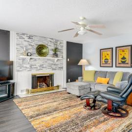 Charming Kingsport Home w/ Spacious Fenced Yard!