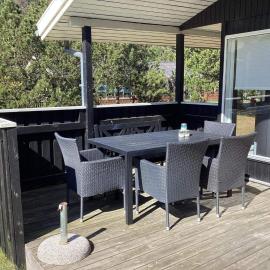Lush home in Hals, 6 guests