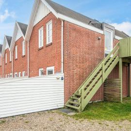 4 person holiday home in Rømø, hotel em Sønderby