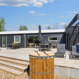 5 star holiday home in Øster Assels-By Traum