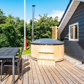 10 person holiday home in Juelsminde-By Traum
