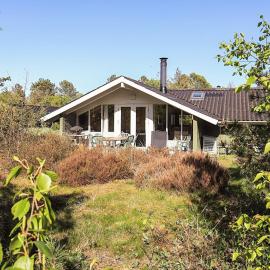 6 person holiday home in Ålbæk-By Traum