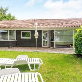 8 person holiday home in Gilleleje-By Traum