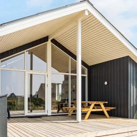 Coastal vacation home in Harboore