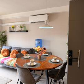 Dep 2 habitaciones 1 baño -céntrico -familiar- calefacción A-C - parking privado