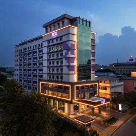 Fox Hotel Nagoya Batam, hótel í Nagoya