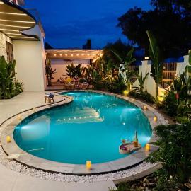 Rose Villa Near Beach 4BR Pool 14ppl