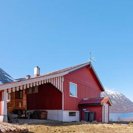 6 person holiday home in LAUPSTAD-By Traum