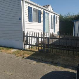 Caravan camping Kerlinga, хотел в Бредене
