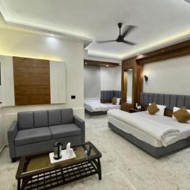 Hotel Perfect, Karol Bagh, Near Metro & City Centre