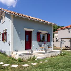Robola Retreat Cottage, hotel a Valsamáta
