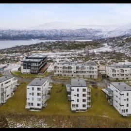 Appartment 3-room with parking Hamna