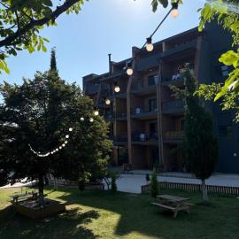 Bazaleti Lake Family Apartment, hotel a Chanadirtkari