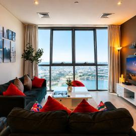 2bd, The Home Away with Sea View,20 Floor in Pearl