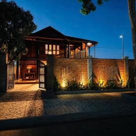 Wood Villa Cần Giờ, hotel sa Ấp Long An