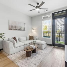 Luxury Atlanta Stay Near Food Hall & Pool