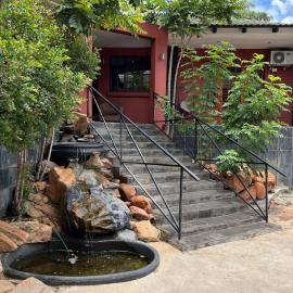 Novel Enterprise Bed and Breakfast, hotel v destinácii Rustenburg