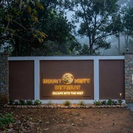 Mount Misty Retreat, hotell i Chillithodu