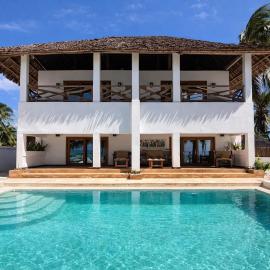 Amani Beach Villa- Bwejuu, hotel Bwejuuban