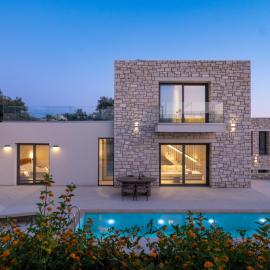 Villa Elea - Stone Villa with Pool near Matala & Kommos，Sívas的飯店