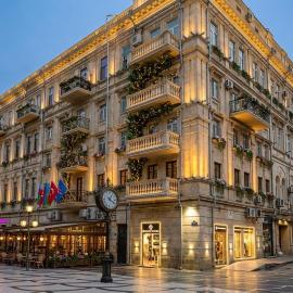 Azcot Center Hotel