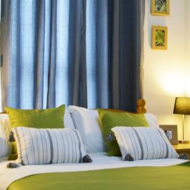 Ensuite Room near Hanley City Centre Non-Smoking & Vape-Free guests only Free WiFi