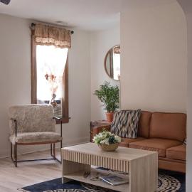 Quiet Brewers Hill 2BR Spa Shower, Workspace, Fire Pit & Yard