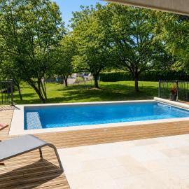 A l'Ombre des noyers