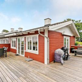 6 person holiday home in Aabenraa-By Traum