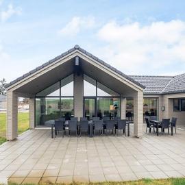 Luxury Retreat by Hasmark