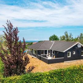 Luxury Retreat by Bonnerup
